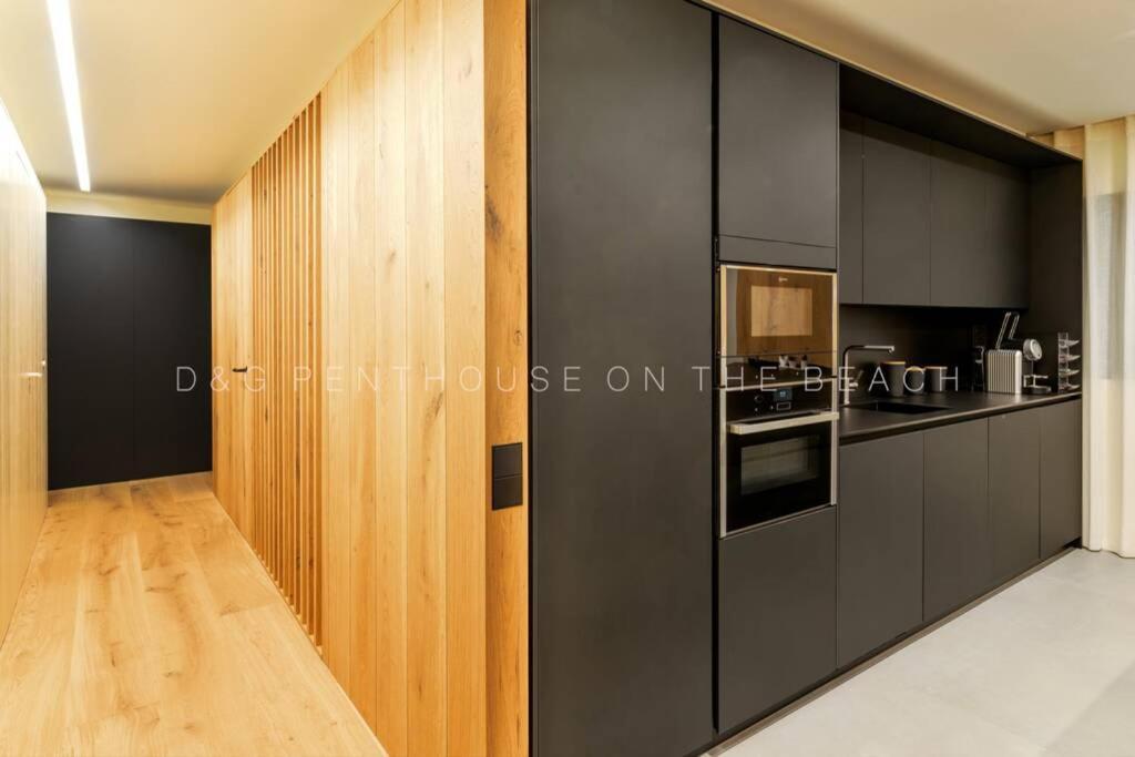 D&R Penthouse On The Beach Apartment Malaga Bagian luar foto