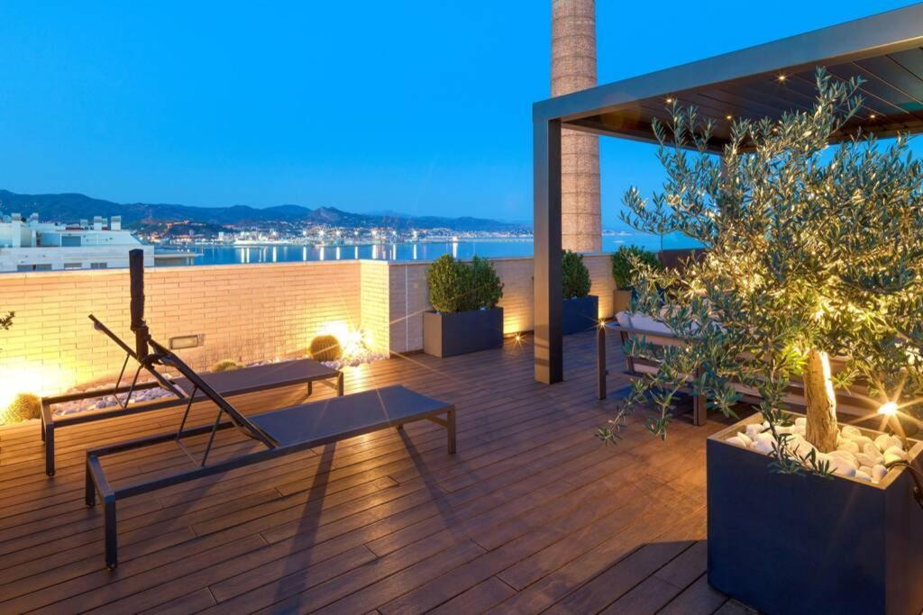 D&R Penthouse On The Beach Apartment Malaga Bagian luar foto
