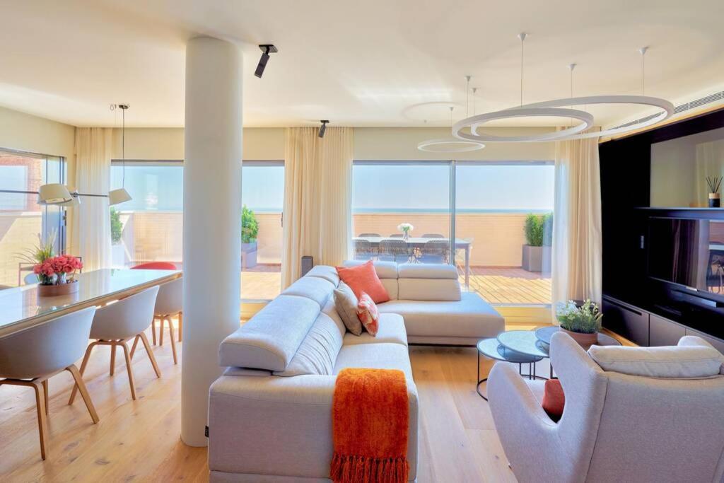 D&R Penthouse On The Beach Apartment Malaga Bagian luar foto