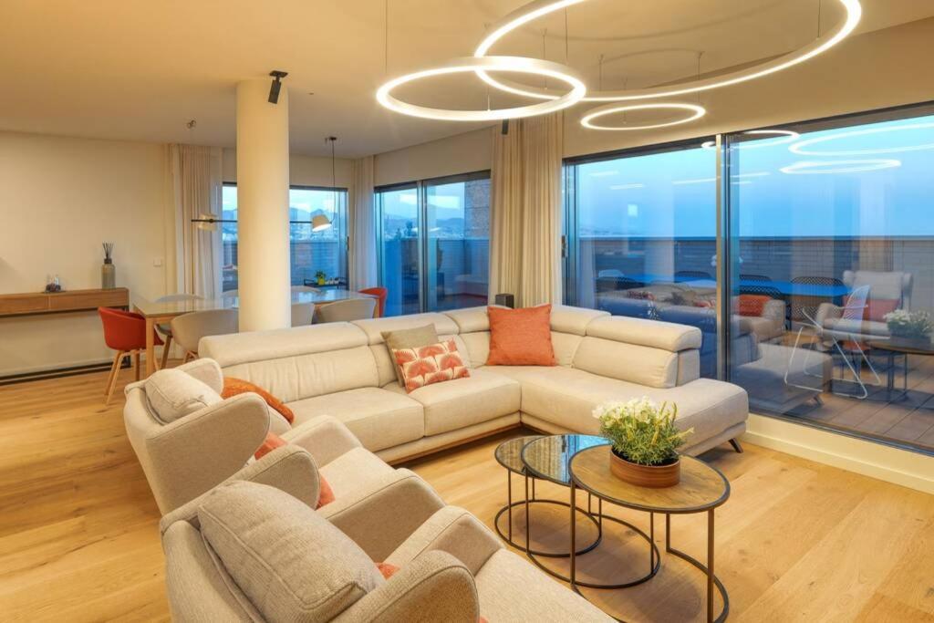D&R Penthouse On The Beach Apartment Malaga Bagian luar foto