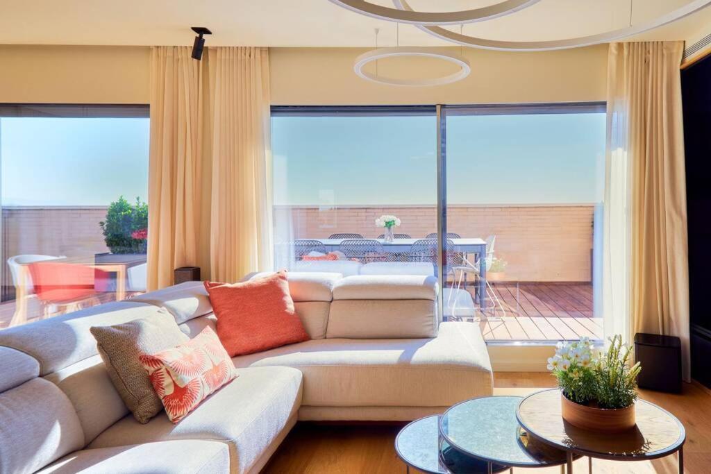 D&R Penthouse On The Beach Apartment Malaga Bagian luar foto