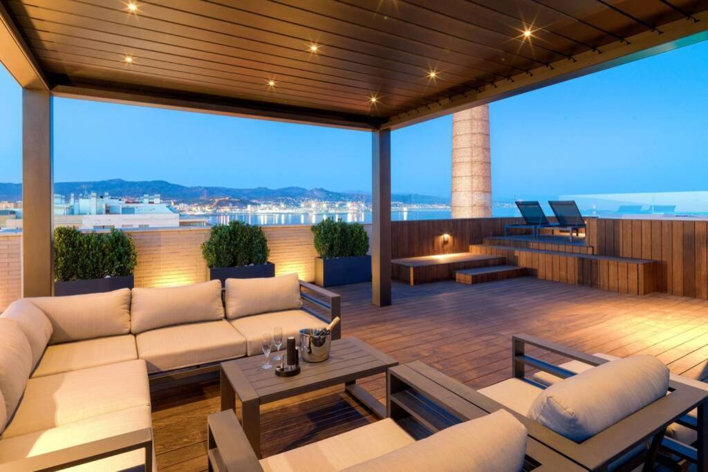 D&R Penthouse On The Beach Apartment Malaga Bagian luar foto